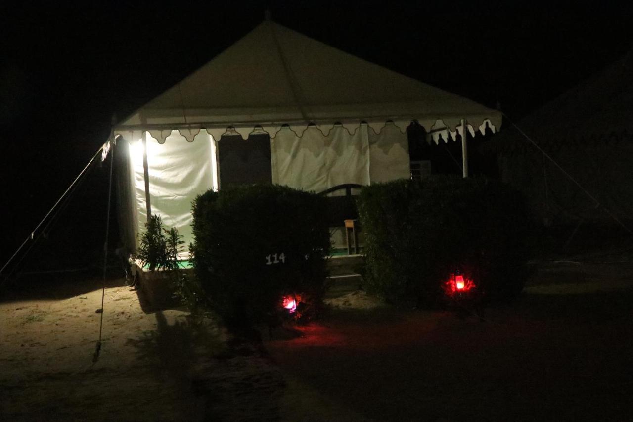 Sunny Desert Camp Kūri Dış mekan fotoğraf