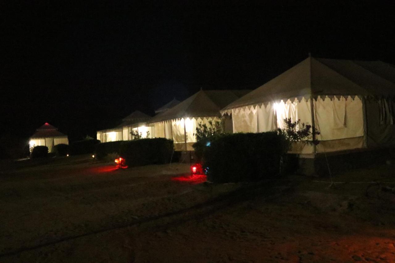 Sunny Desert Camp Kūri Dış mekan fotoğraf