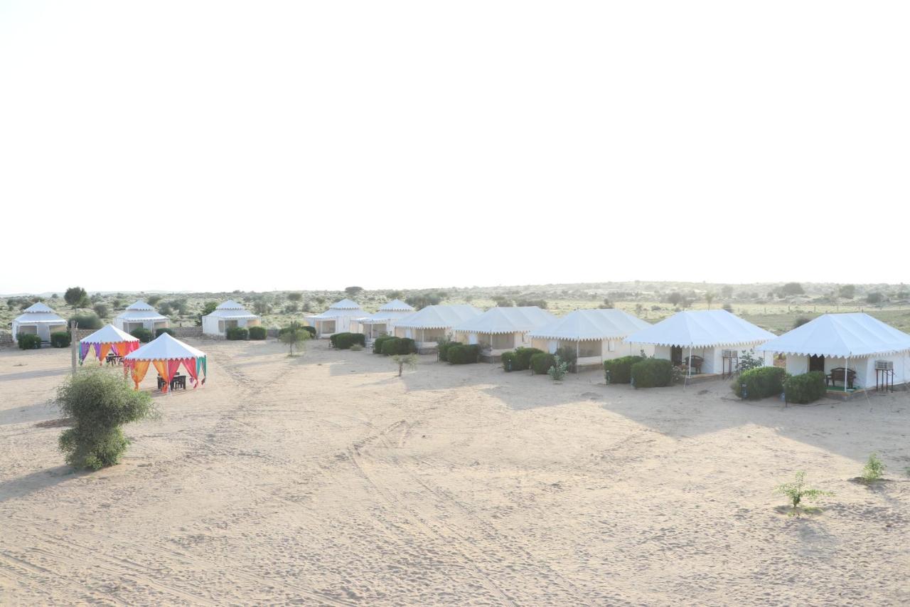 Sunny Desert Camp Kūri Dış mekan fotoğraf