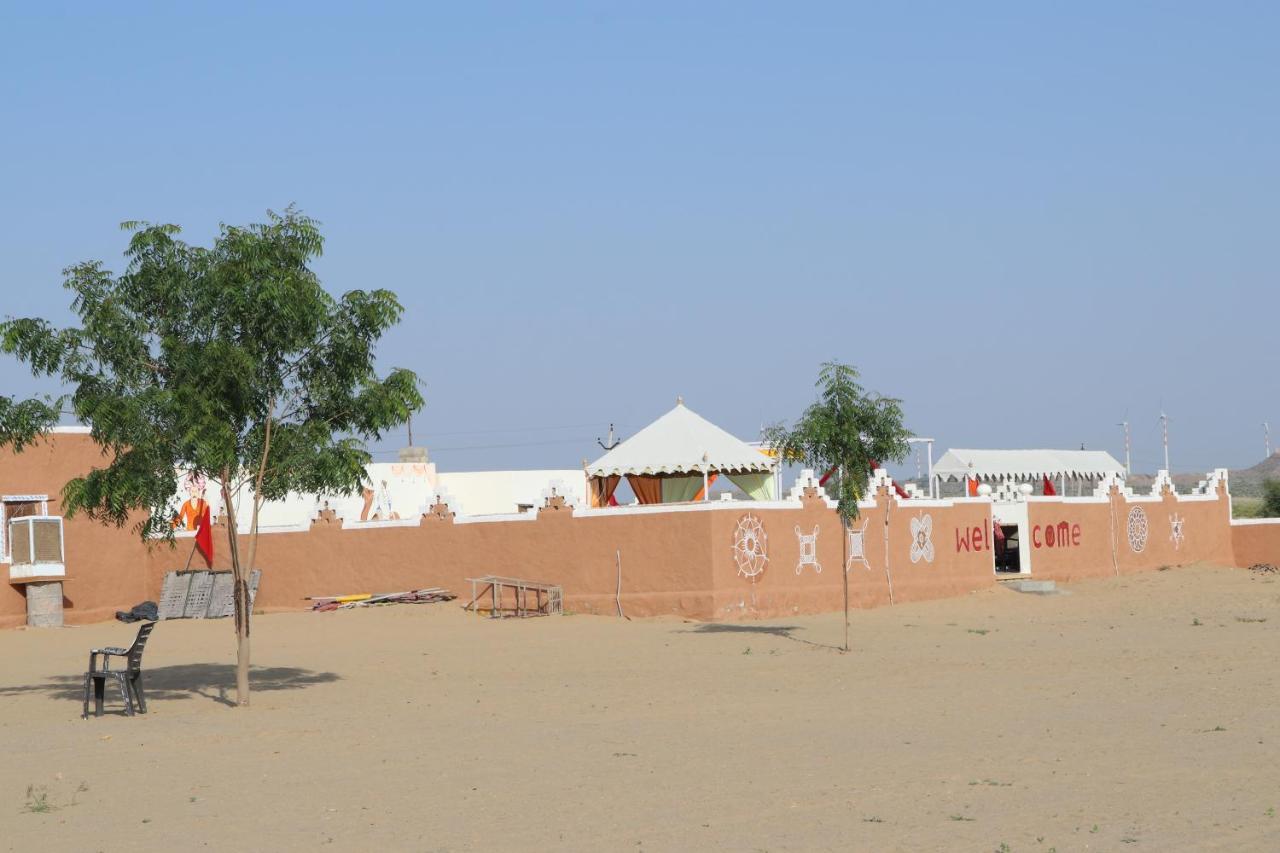 Sunny Desert Camp Kūri Dış mekan fotoğraf