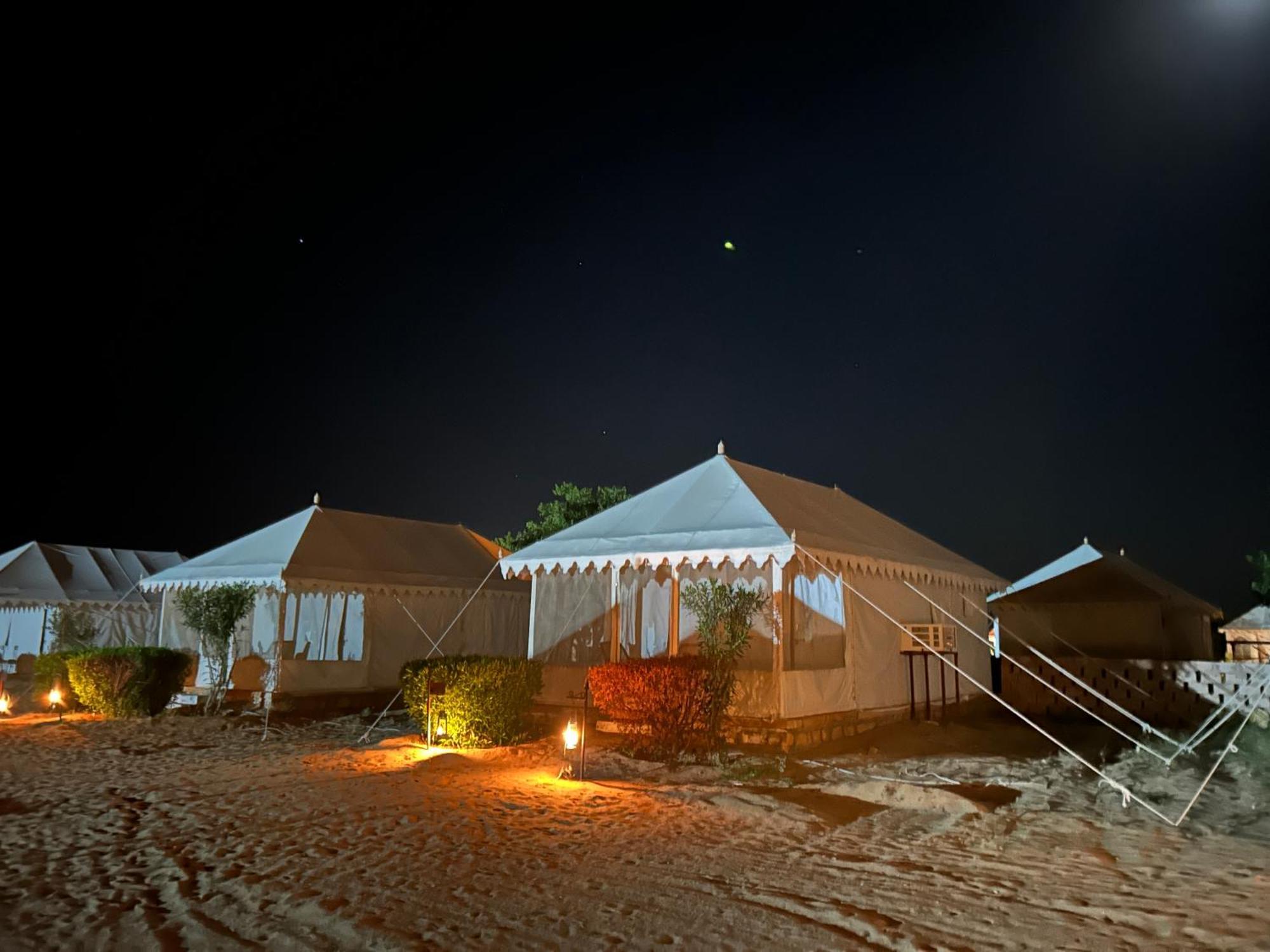 Sunny Desert Camp Kūri Dış mekan fotoğraf