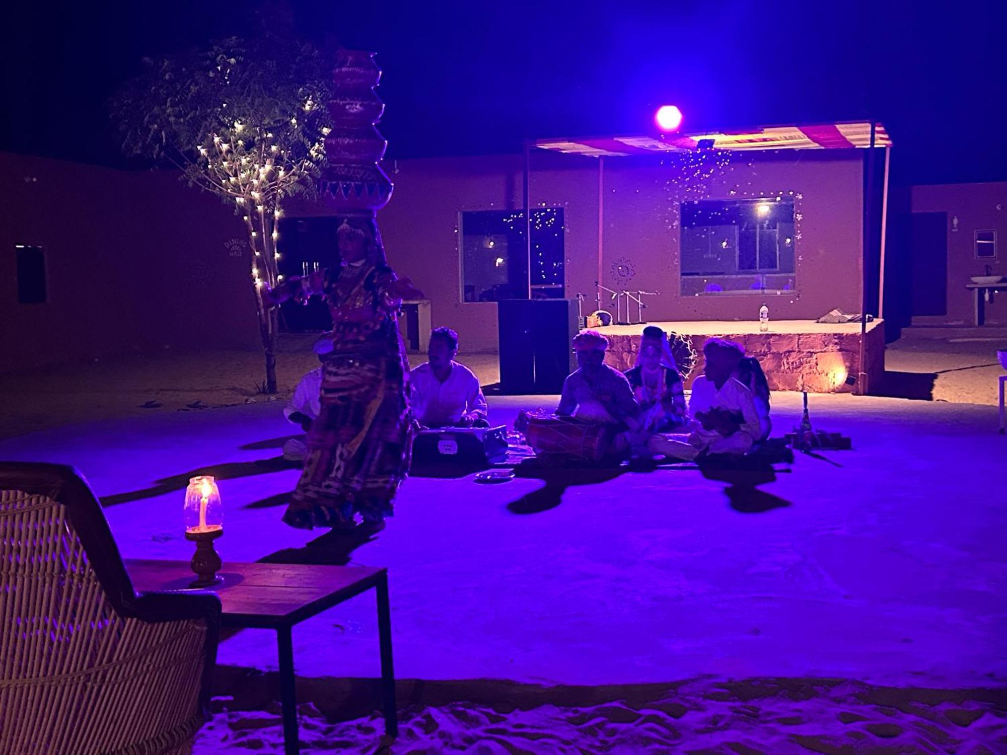 Sunny Desert Camp Kūri Dış mekan fotoğraf
