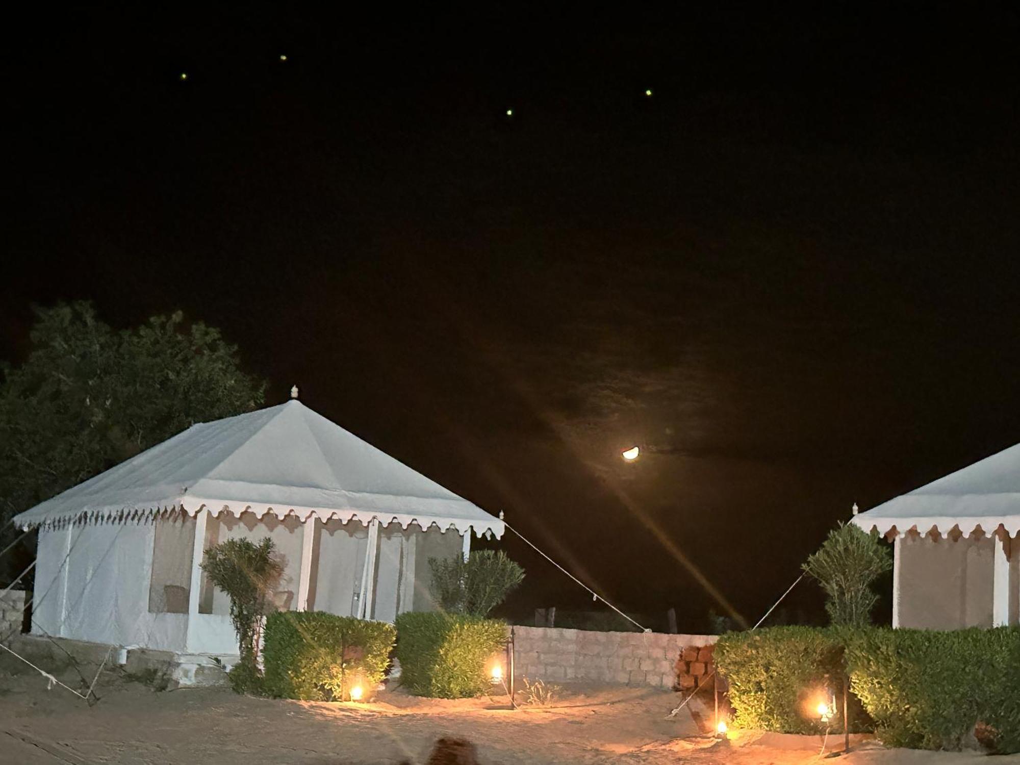 Sunny Desert Camp Kūri Dış mekan fotoğraf